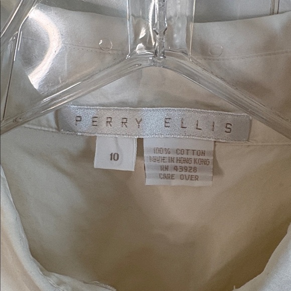 Perry Ellis White Ruffle Button-Up Blouse with Ruffle Cuffs. Vintage - Picture 2 of 10